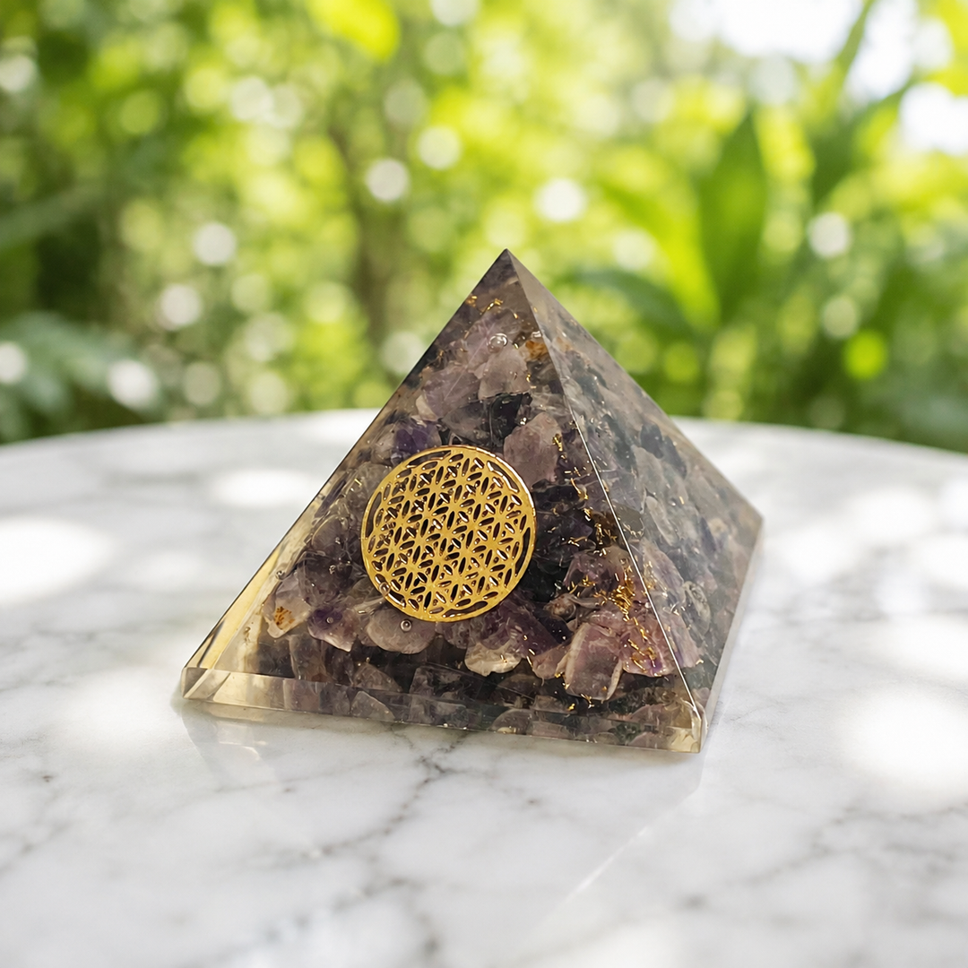 Pyramid Amethyst Orgonite Flower of Life 5.1 cm