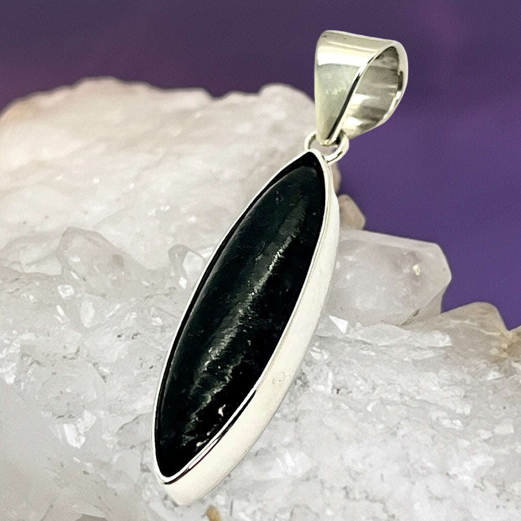 Pendant Jade Black Marquise 3.9 cm