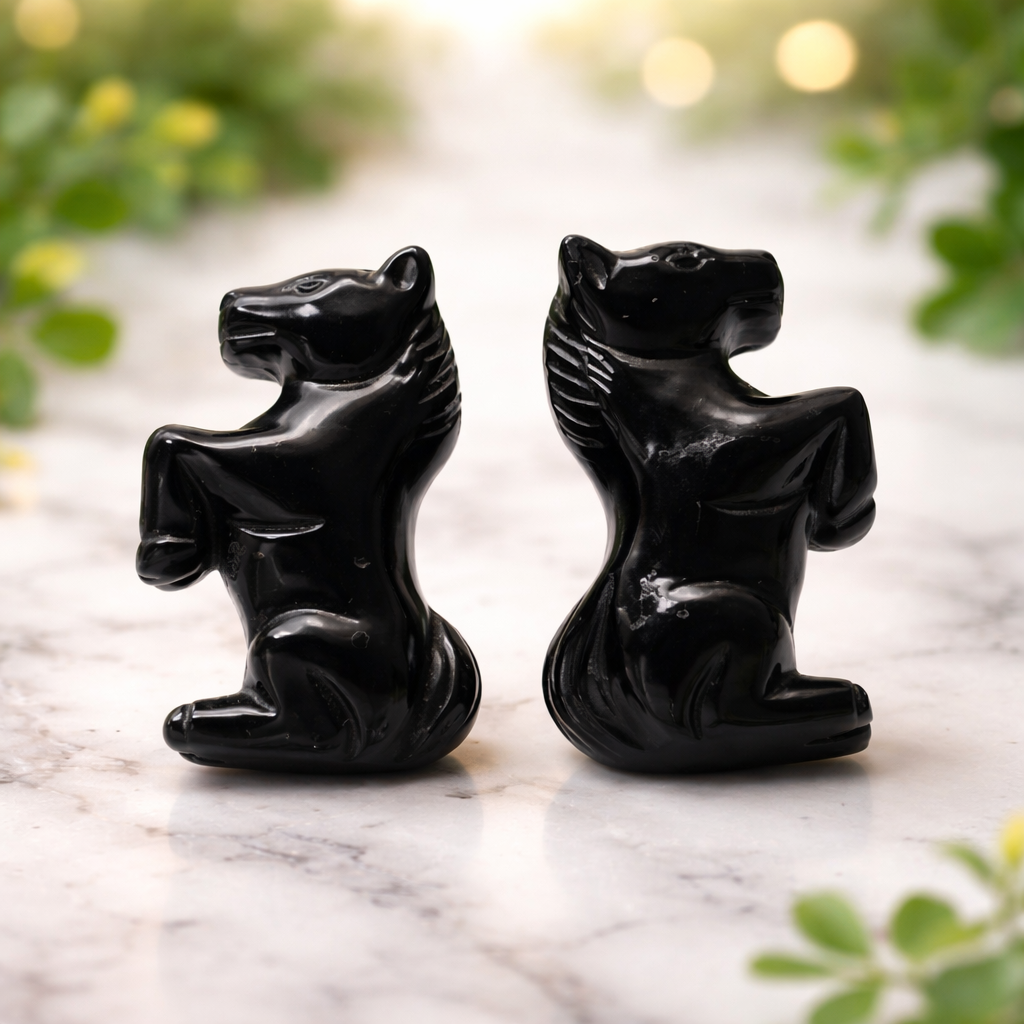 Horse Black Obsidian Rearing 4.0 cm
