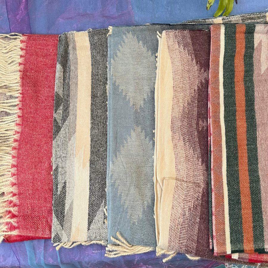 Shawl Cashmere Assorted Colours | Carpe Diem With Remi