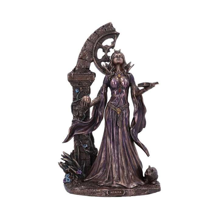 Aradia Wiccan Queen of Witches Figurine 25cm