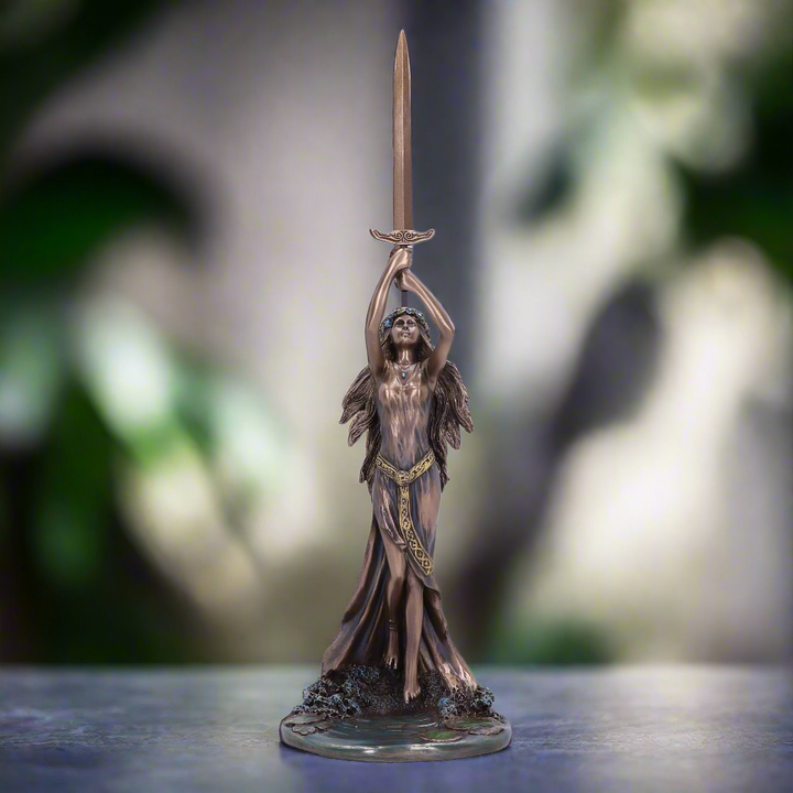 Lady of the Lake and Excalibur Figurine 33 cm