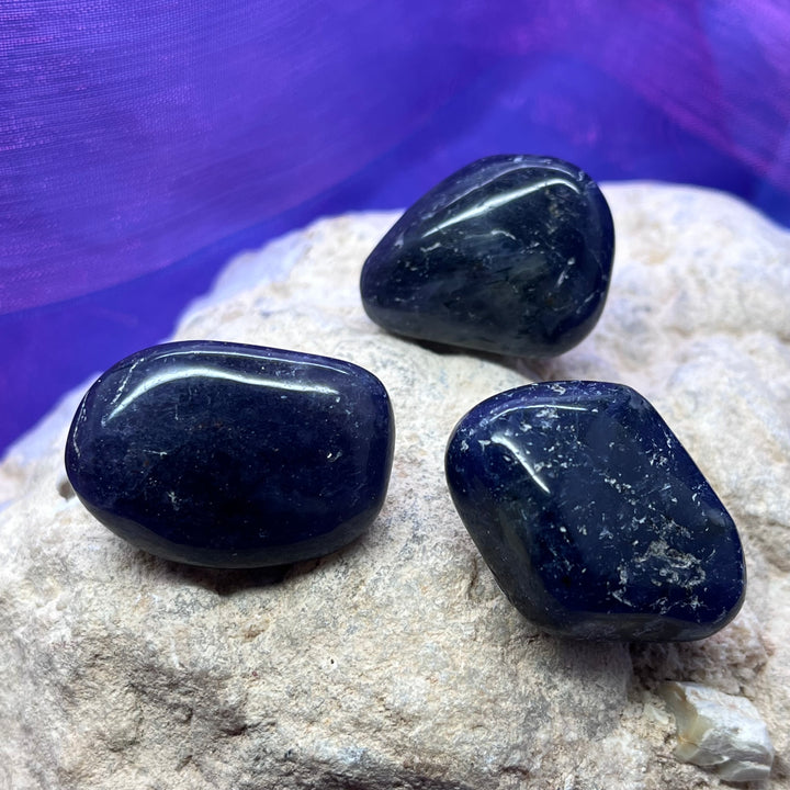 Iolite Tumble - Leadership
