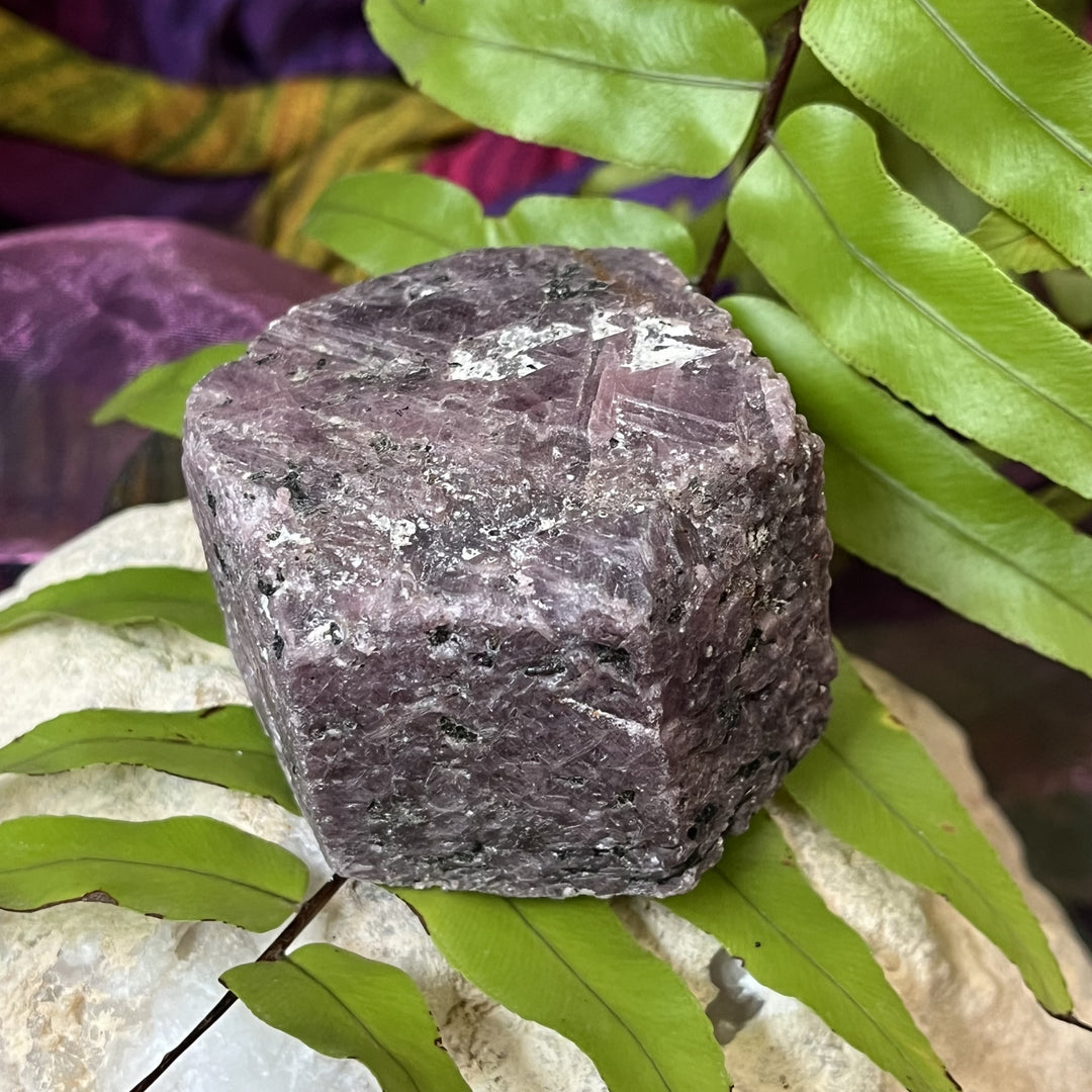 Hexagon Ruby Raw 5.4 cm