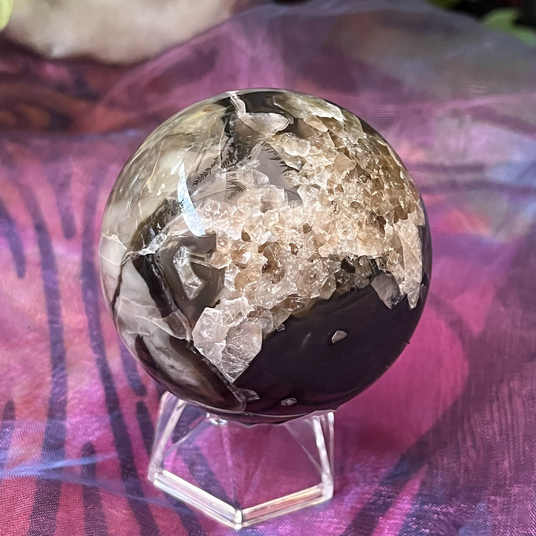 Sphere Volcanic Agate 6.0 cm