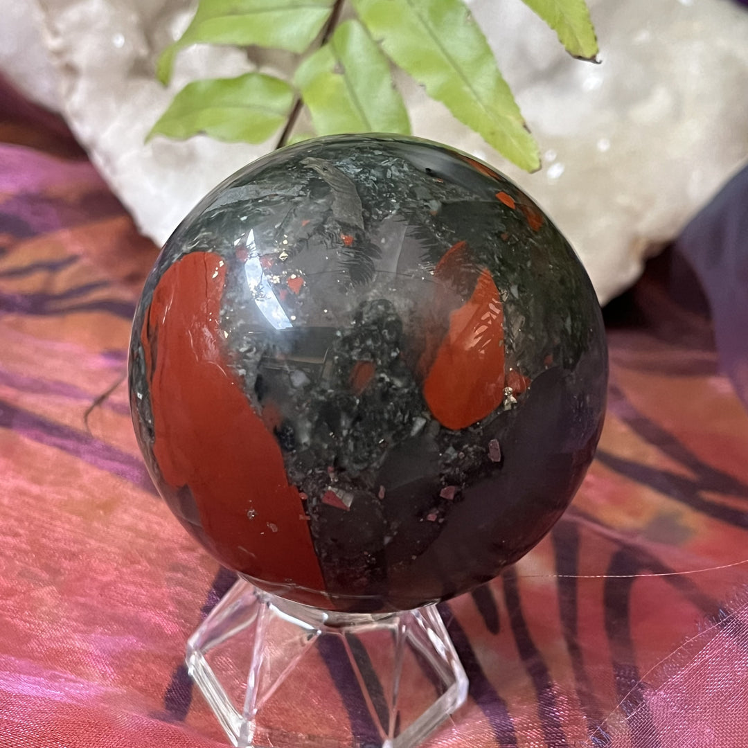 Sphere Bloodstone African 6.4 cm