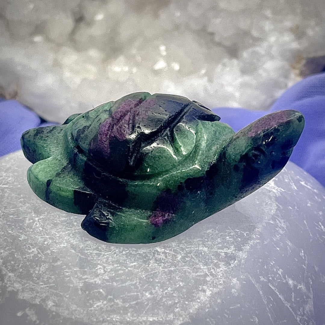 Turtle Ruby Zoisite 6.0 cm