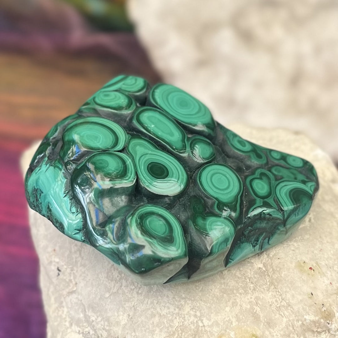 Malachite Eyes Freeform 6.0 cm