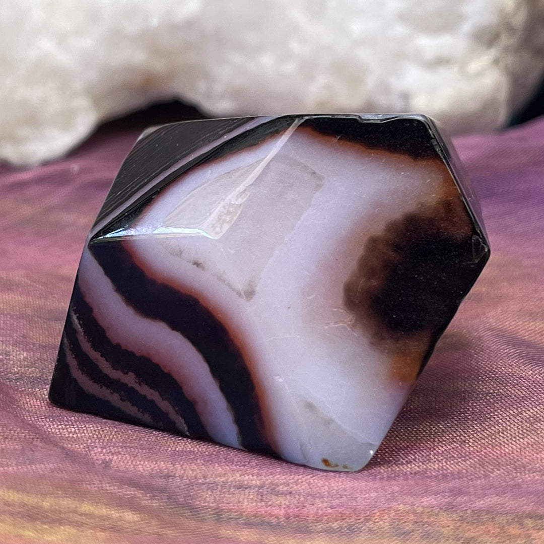 Sardonyx Freeform 4.7 cm