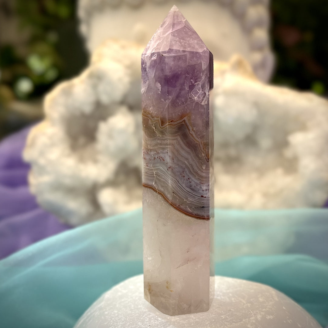 Point Amethyst Crazy Lace Agate 10.3 cm