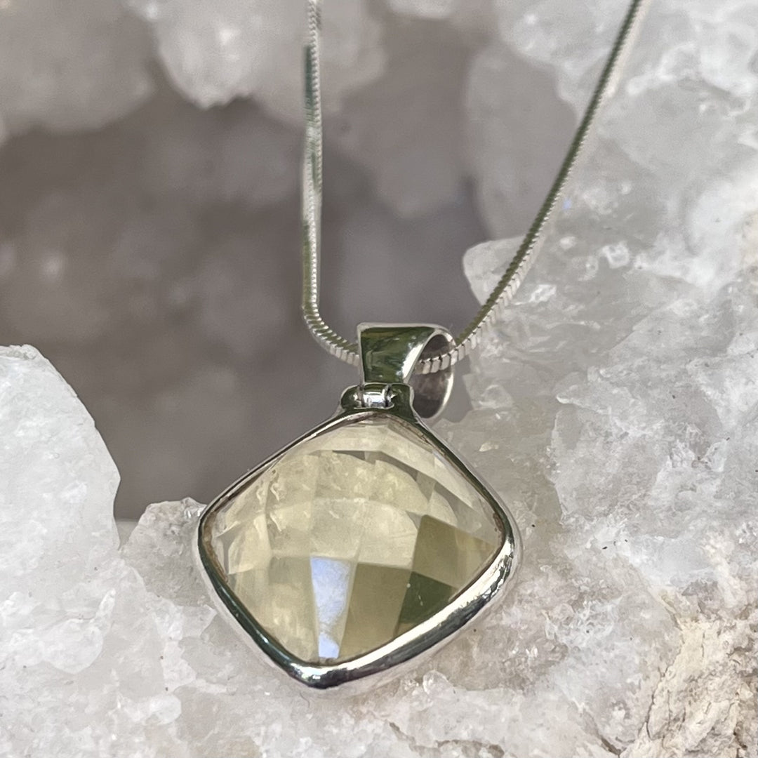 Necklace Natural Citrine Cushion Cut