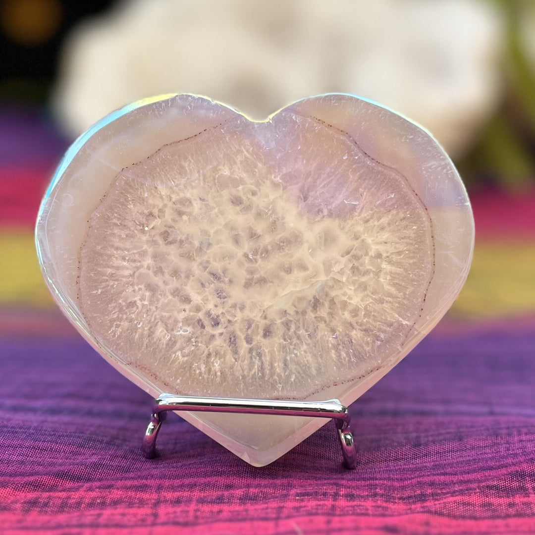 Heart Aura Druzy on Stand 7.8 cm