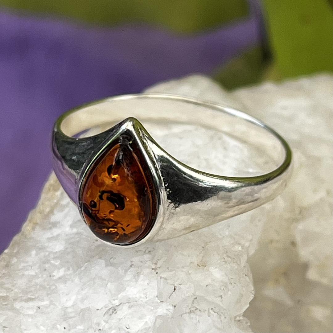 Ring Amber Teardrop 0.8 cm | Carpe Diem With Remi