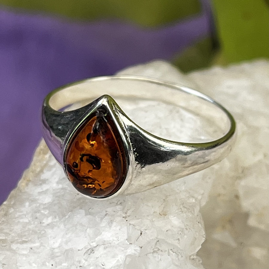 Ring Amber Teardrop 0.8 cm | Carpe Diem With Remi