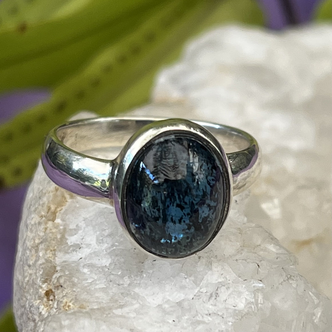 Ring Kyanite Oval 1.0 cm