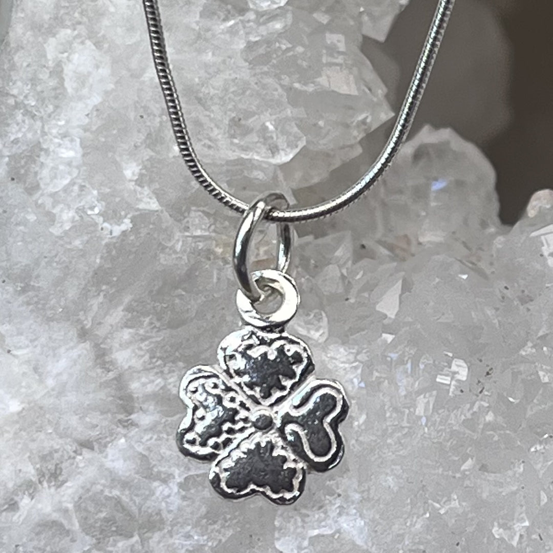 Necklace Amethyst Four Leaf Clover