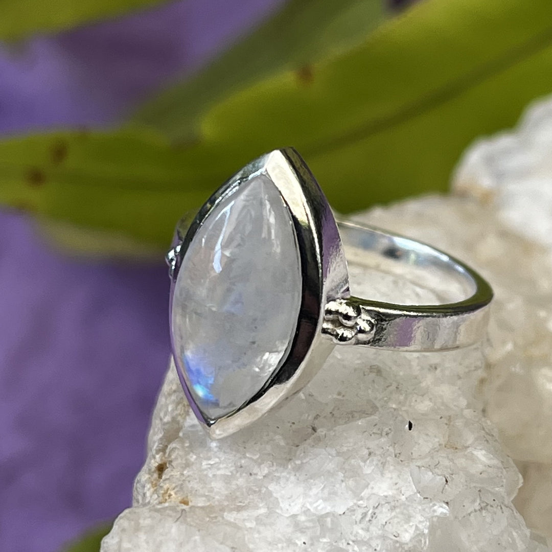 Ring Rainbow Moonstone 1.5 cm