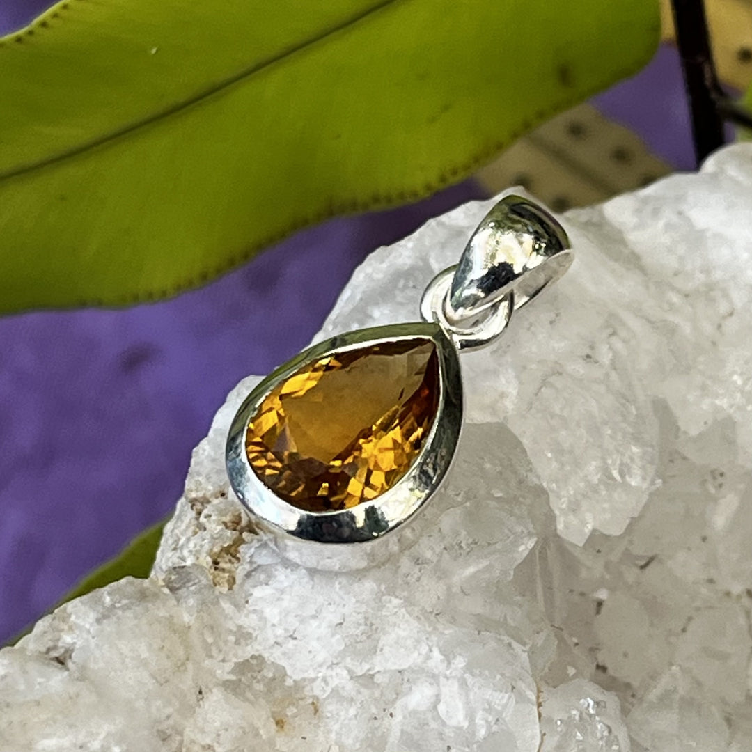 Pendant Citrine Teardrop 2.2 cm