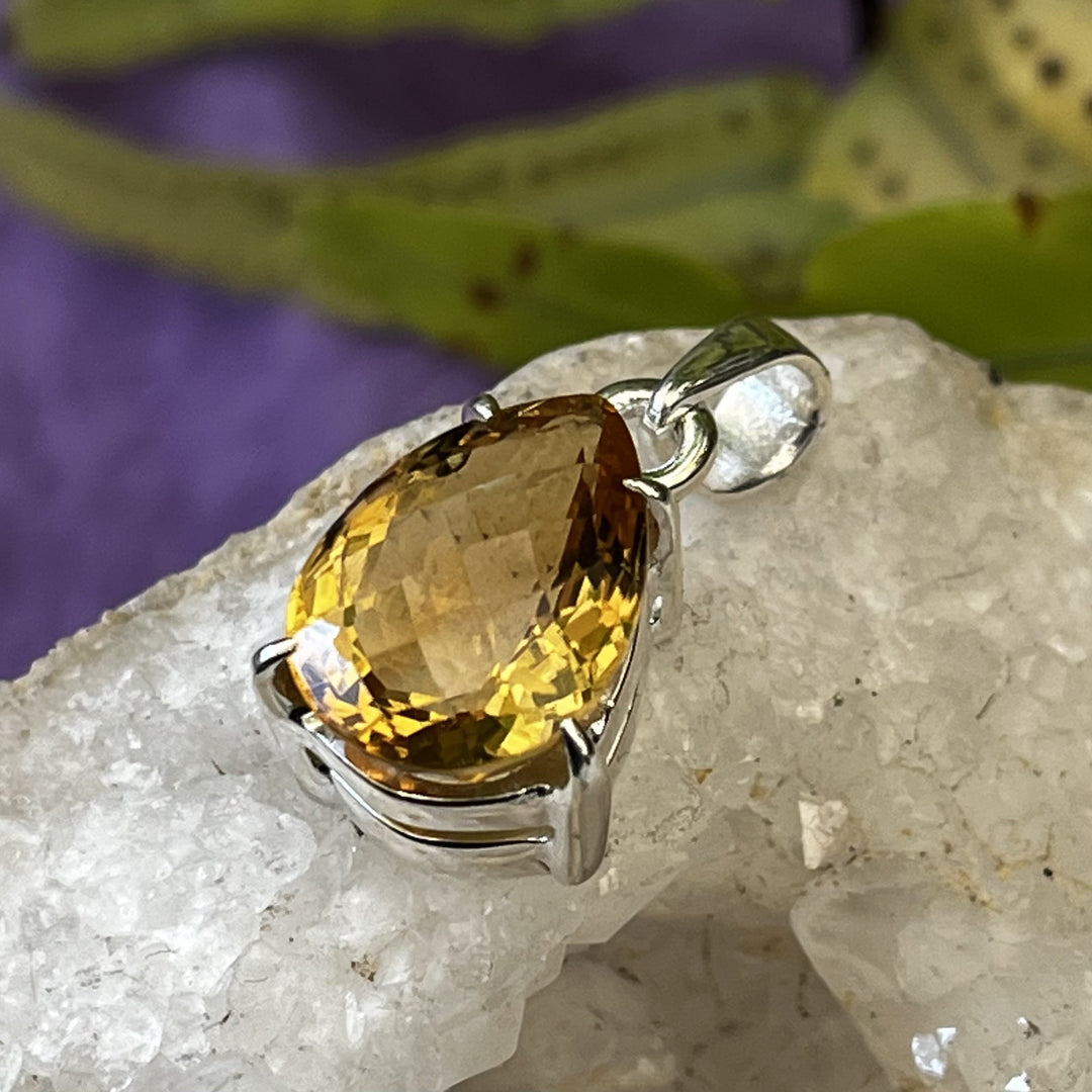 Pendant Citrine Teardrop Faceted 2.4 cm