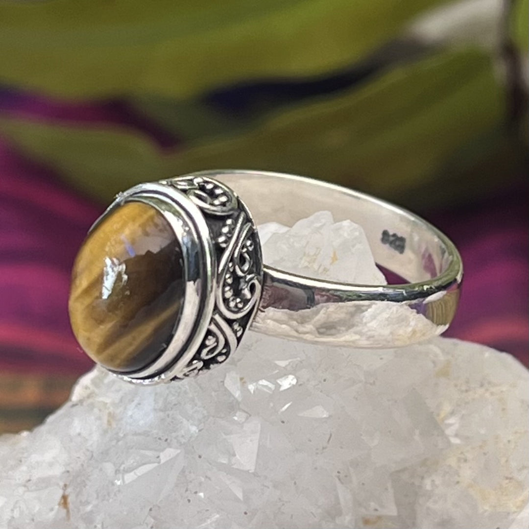 Ring Tiger Eye Oval 1.1 cm