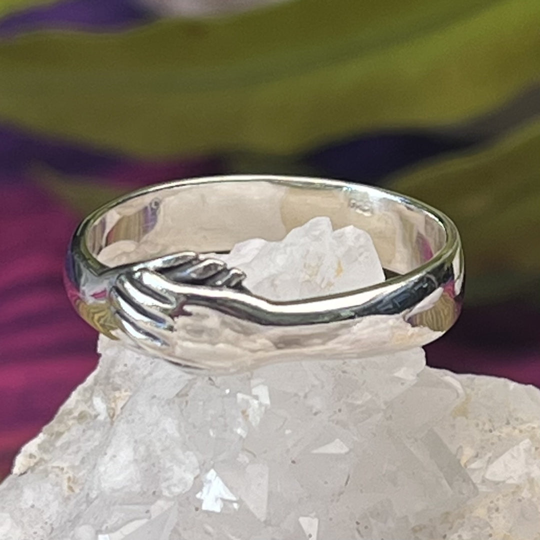 Ring Clasped Hands Silver