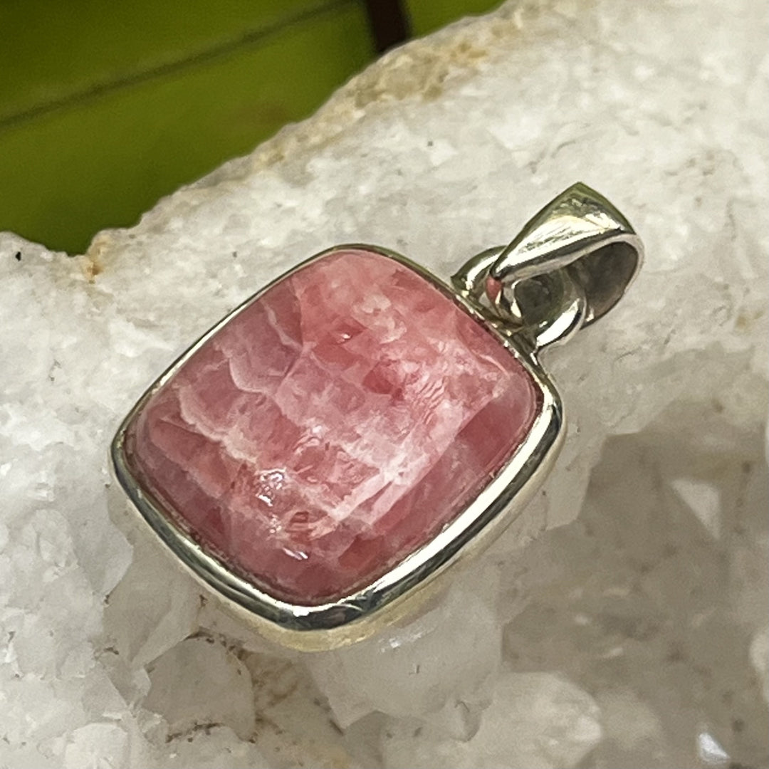 Pendant Rhodocrosite Square 2.5 cm