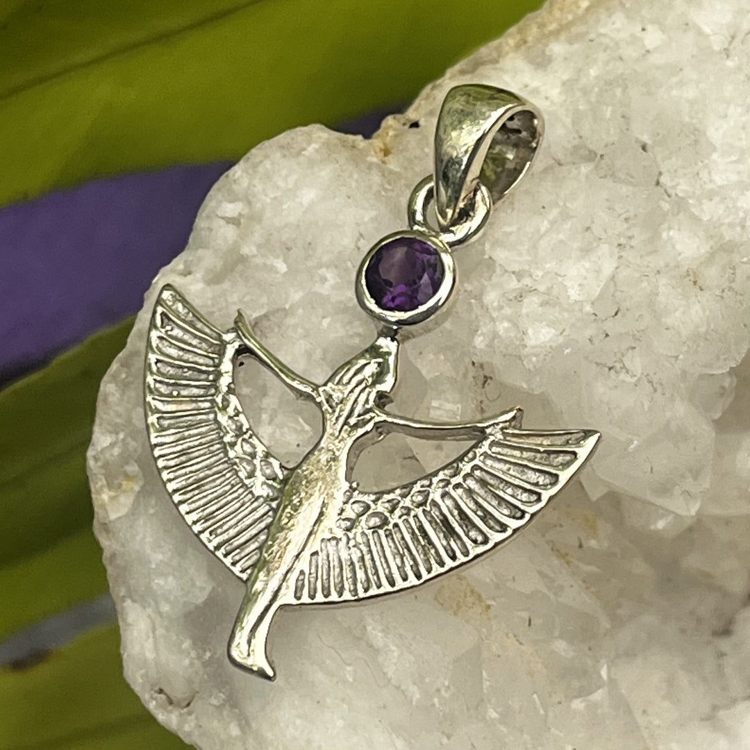 Pendant Amethyst Round Goddess ISIS 3.2 cm