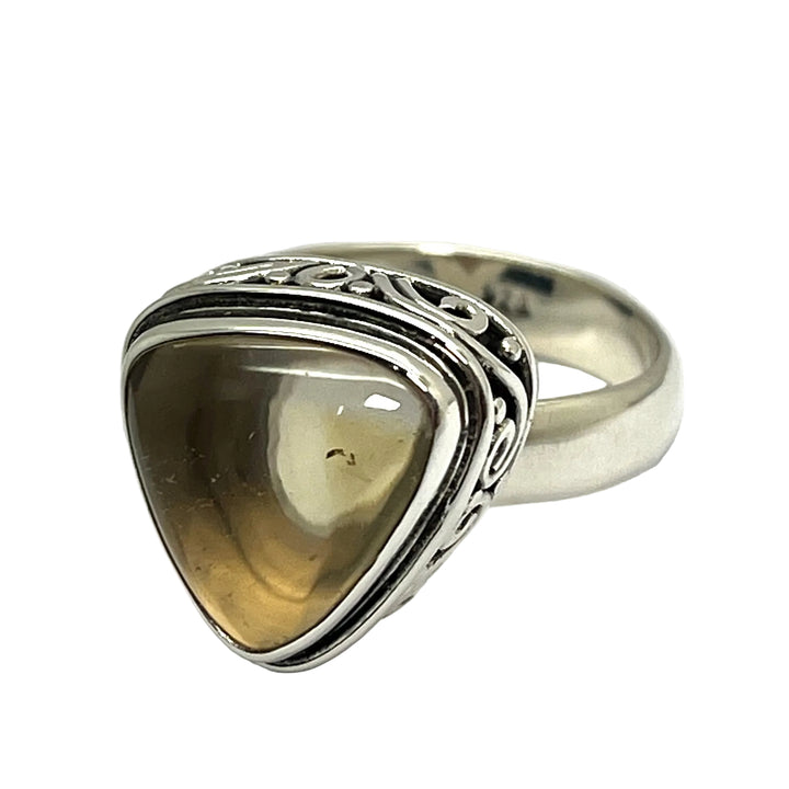 Ring Honey Amber Pyramid 1.5 cm