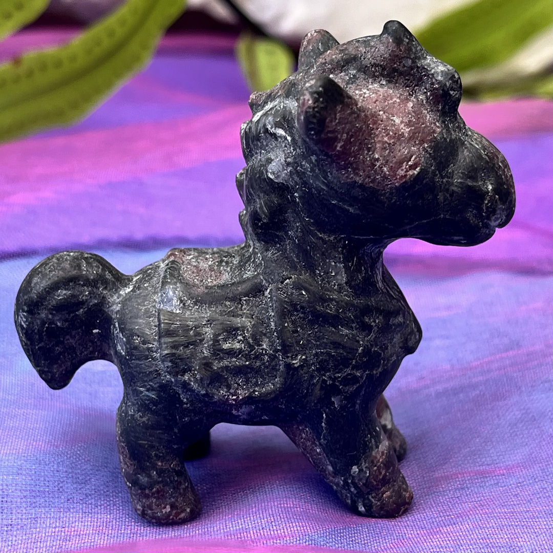 Horse Carving Ruby in Matrix 6.5 cm