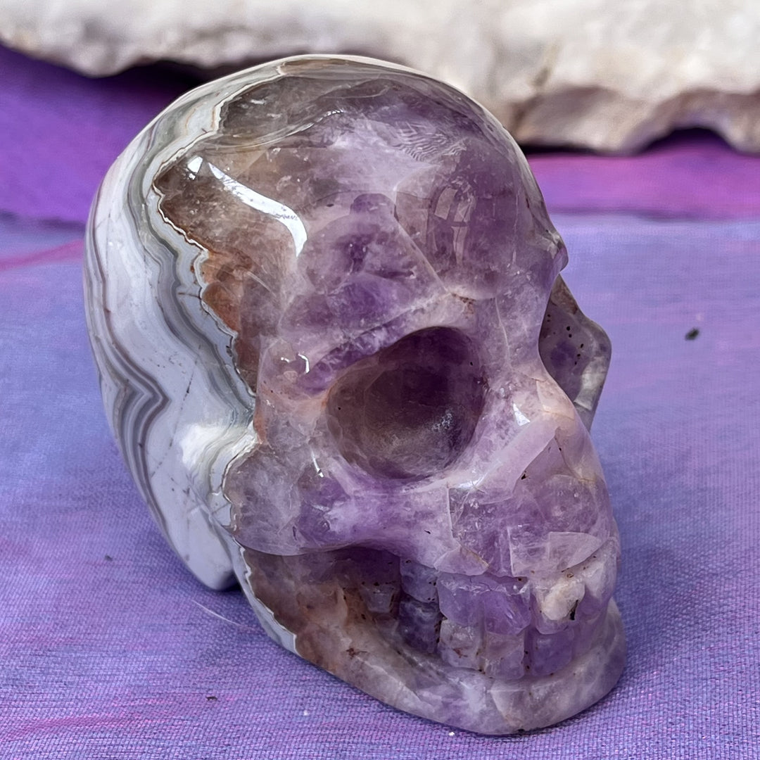 Skull Amethyst Crazy Lace 4.9 cm