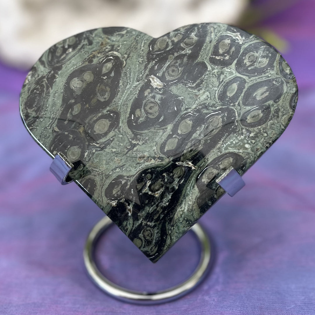 Heart Kambaba Jasper on Stand