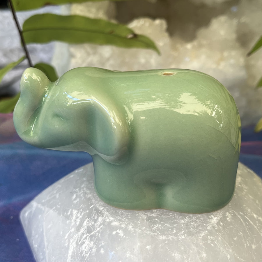 Incense Holder Elephant Green | Carpe Diem with Remi