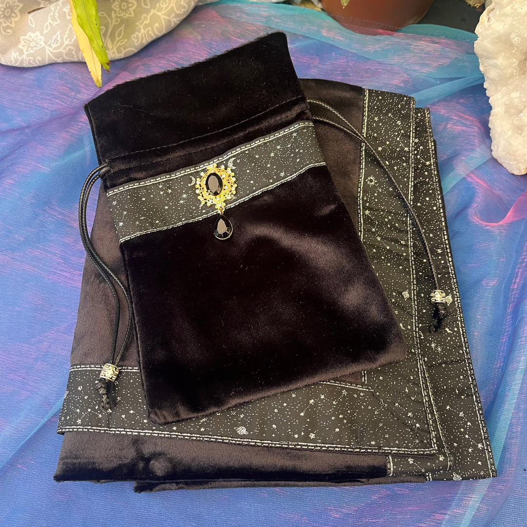 Tarot Cloth and Velvet Pouch Set Quality | Carpe Diem With Remi