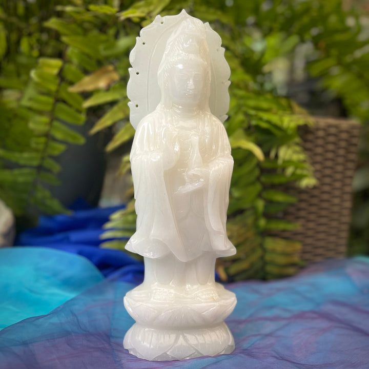 Kuan Yin White Jade on Lotus 32 cm | Carpe Diem with Remi