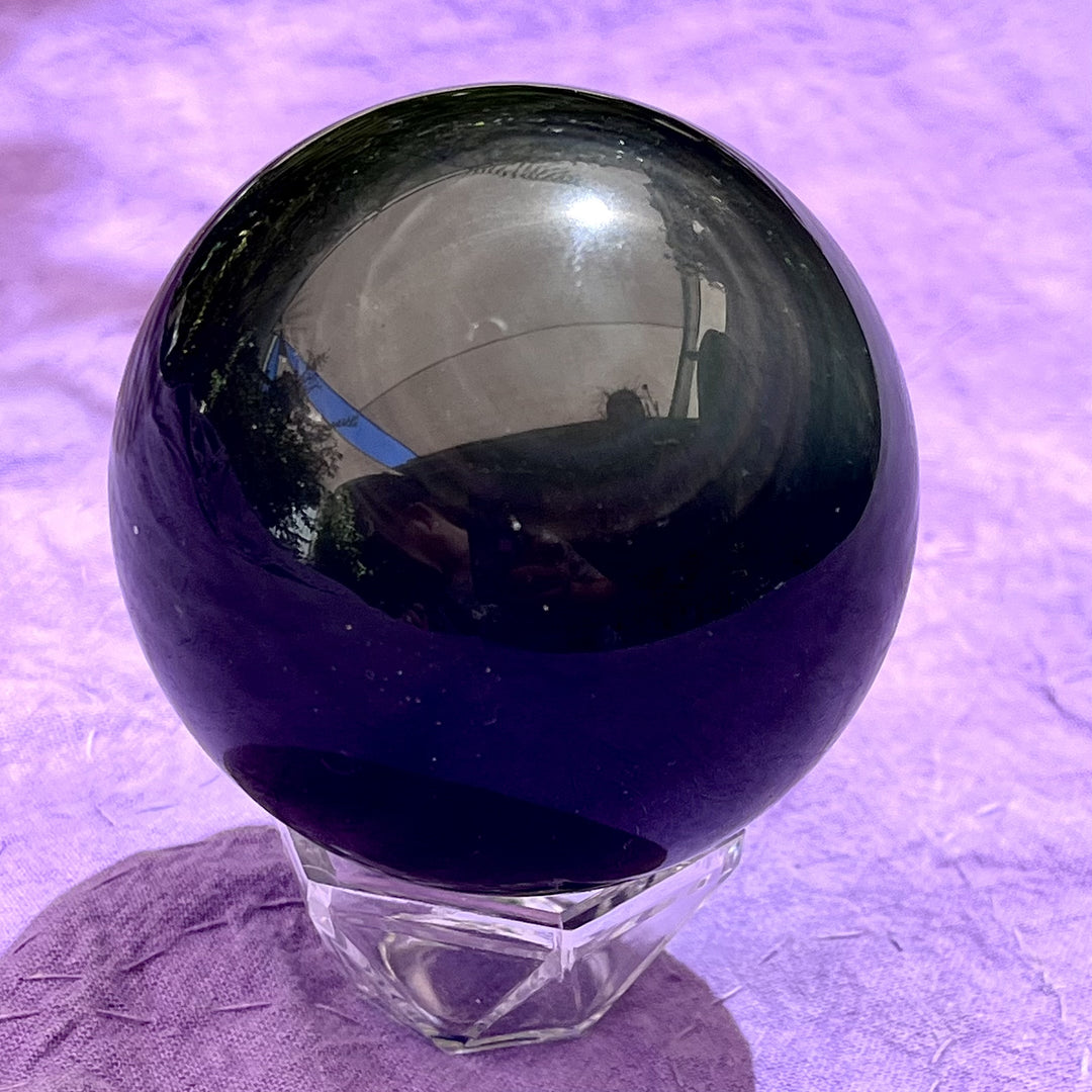 Sphere Black Agate Banded 7.1 cm