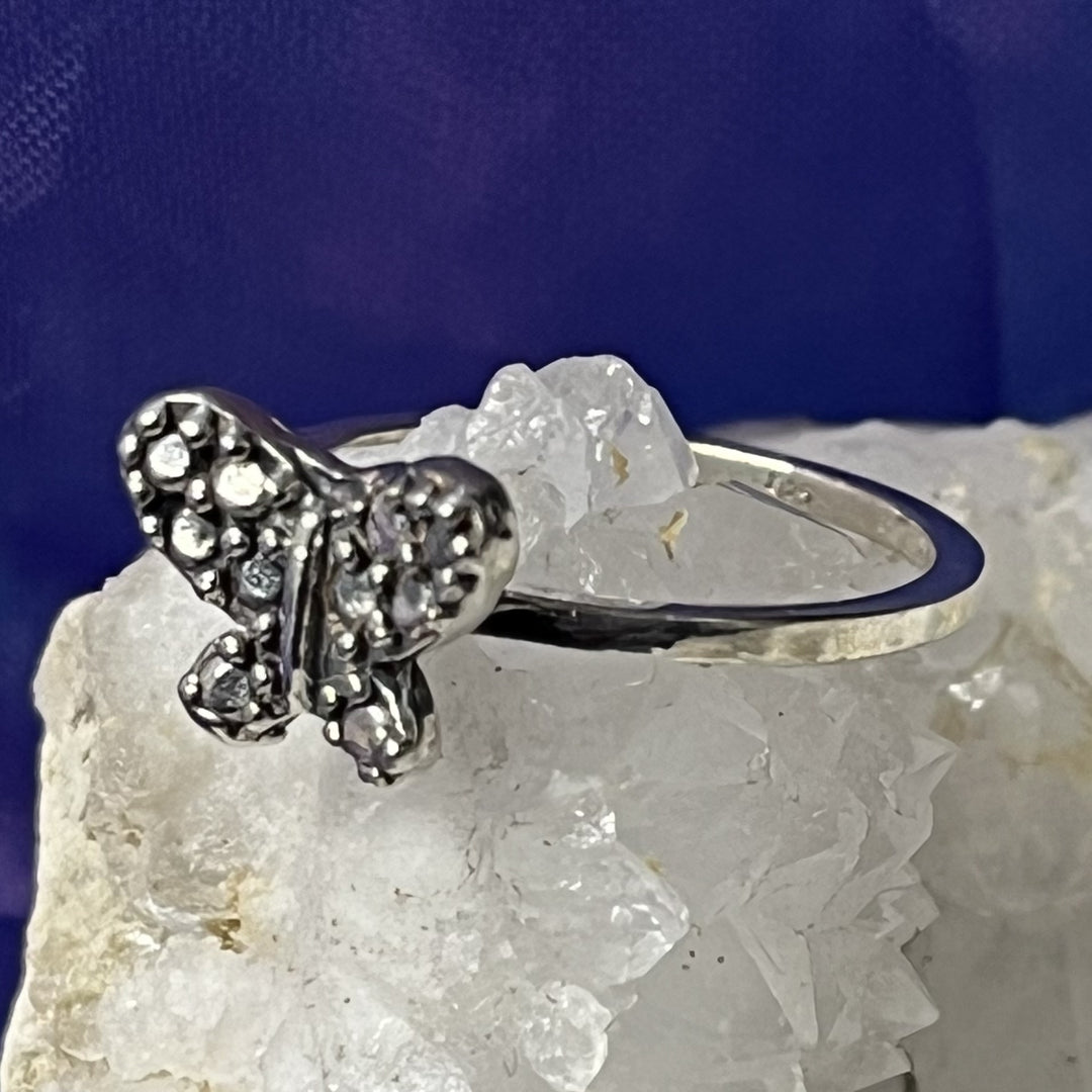 Ring Butterfly Dots