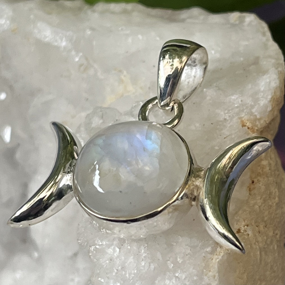 Pendant Rainbow Moonstone Triple Goddess