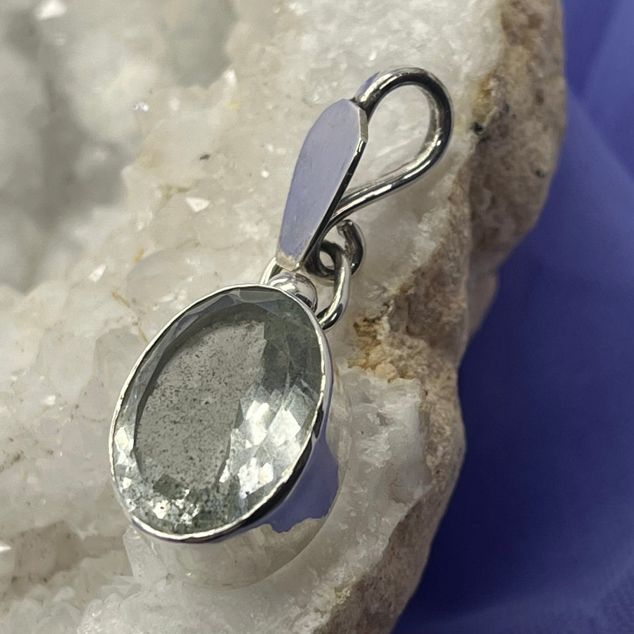 Pendant Chlorite in Quartz Oval Faceted | Carpe Diem With Remi