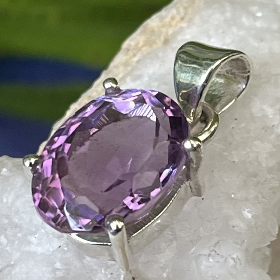 Pendant Amethyst Oval Facet 2.5 cm