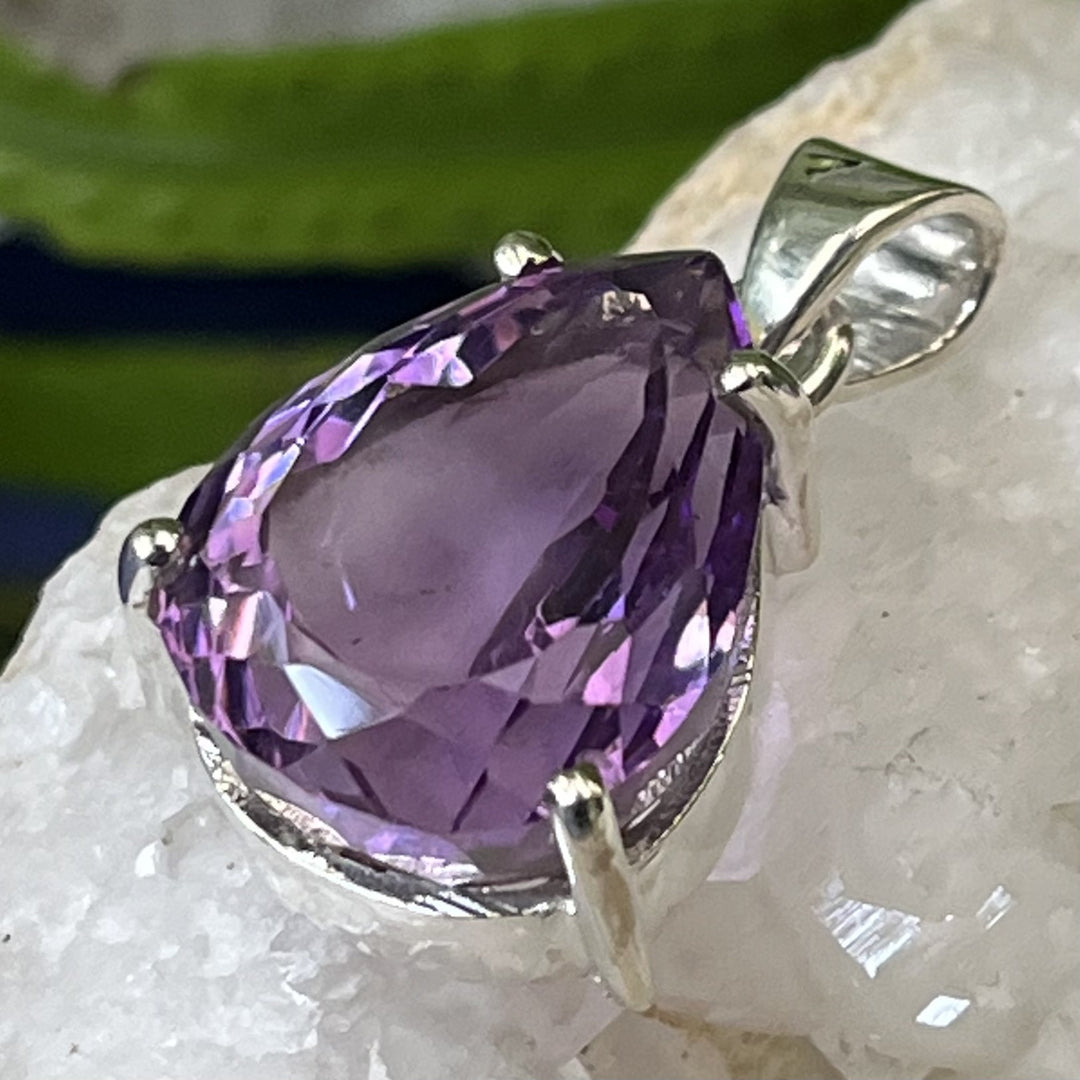 Pendant Amethyst Teardrop Facet 2.8 cm