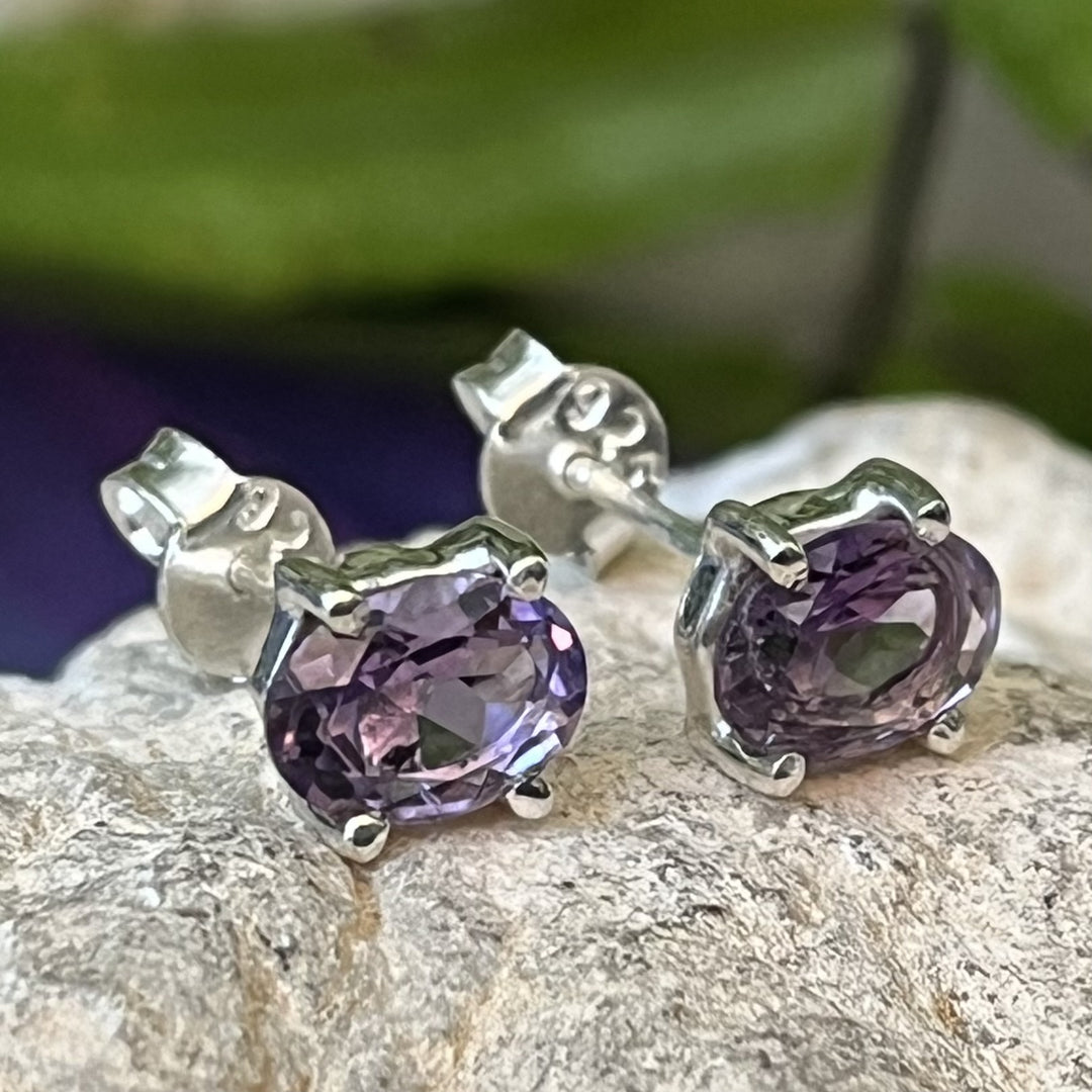 Stud Earrings Amethyst Oval Faceted 1.6 cm