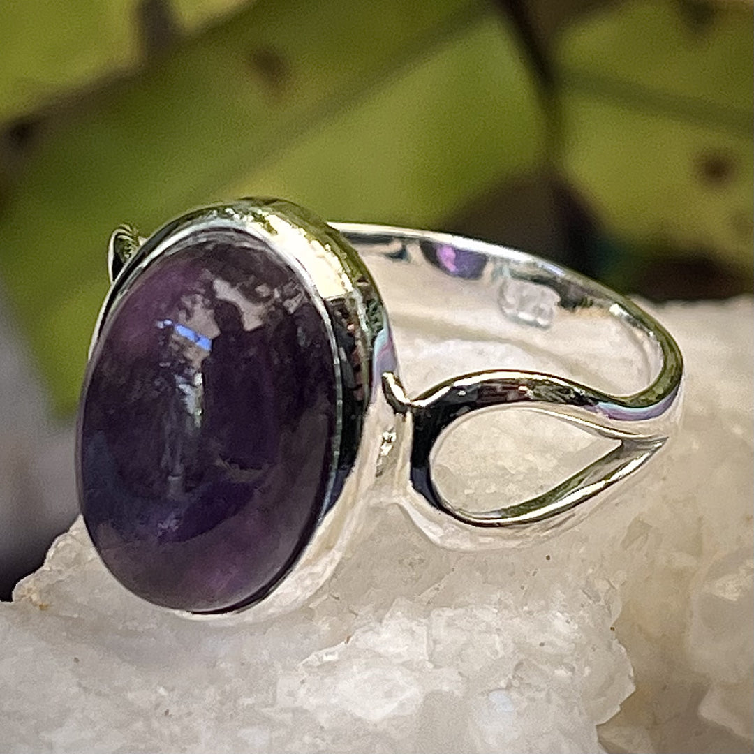 Ring Amethyst Oval 1.3 cm