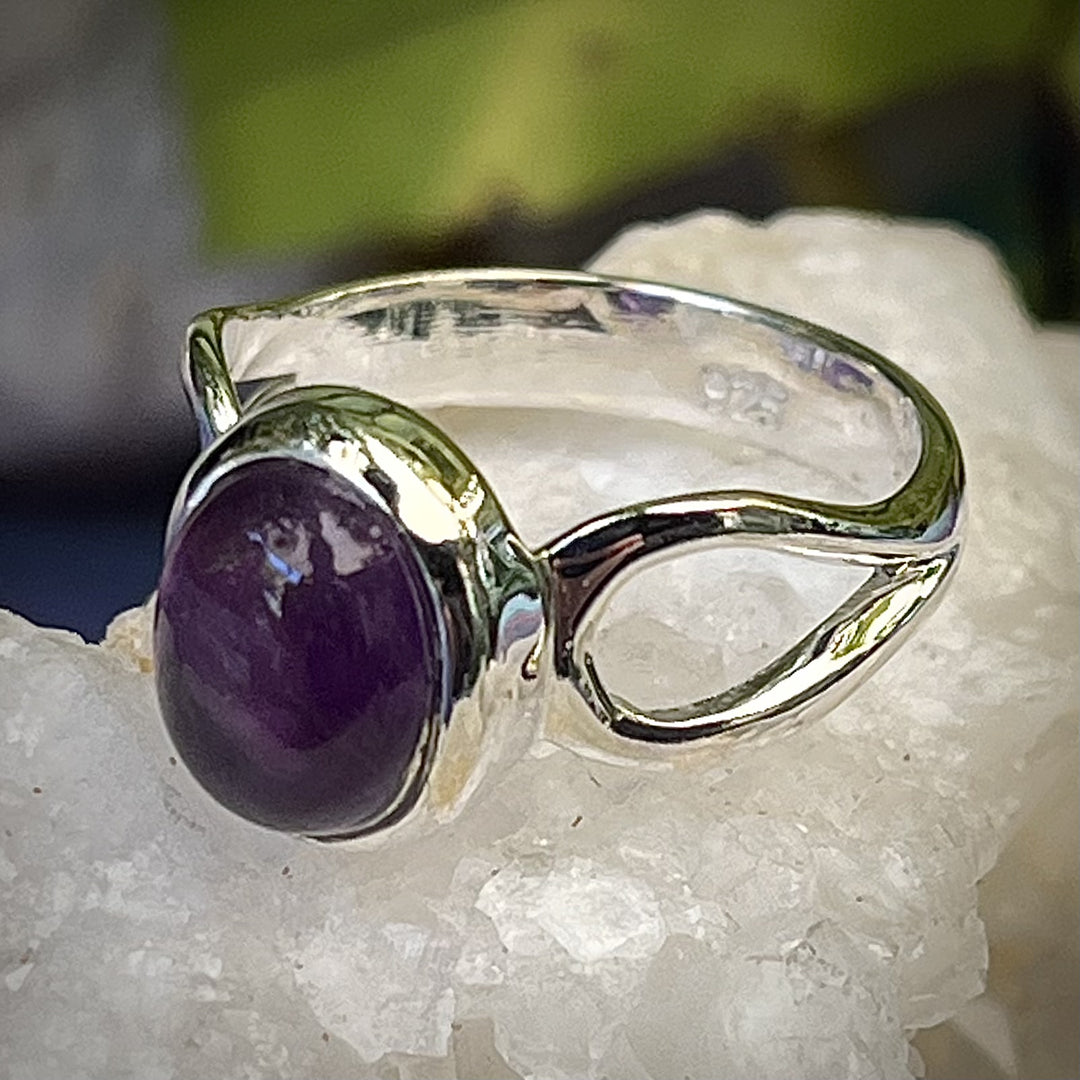 Ring Amethyst Oval 0.90 cm