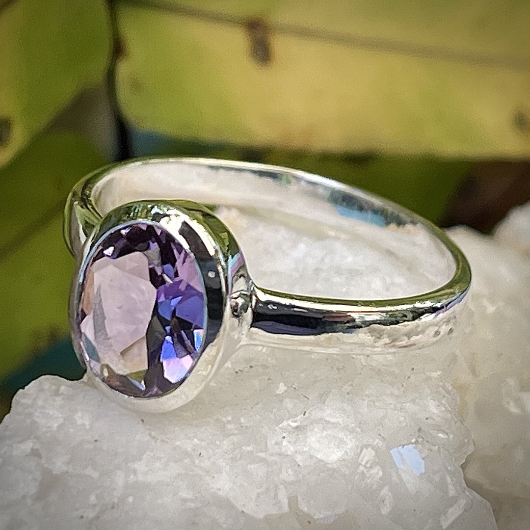 Ring Amethyst Oval Facet 0.9 cm