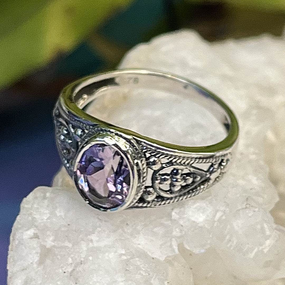 Ring Amethyst Oval Facet Filigree 0.7 cm