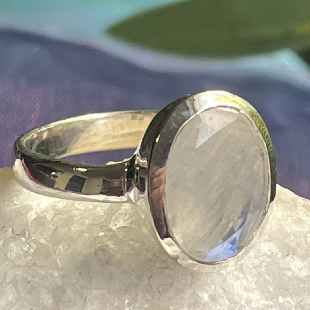 Ring Rainbow Moonstone Faceted 1.4 cm