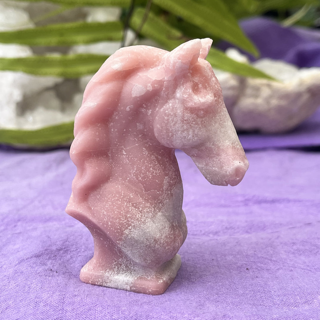 Horse Pink Opal Head 8.0 cm