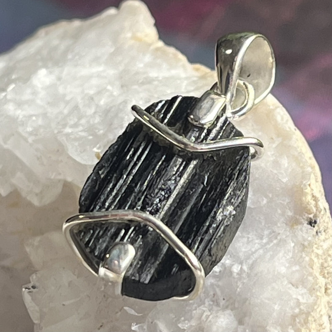 Pendant Black Tourmaline Oval 3.2 cm