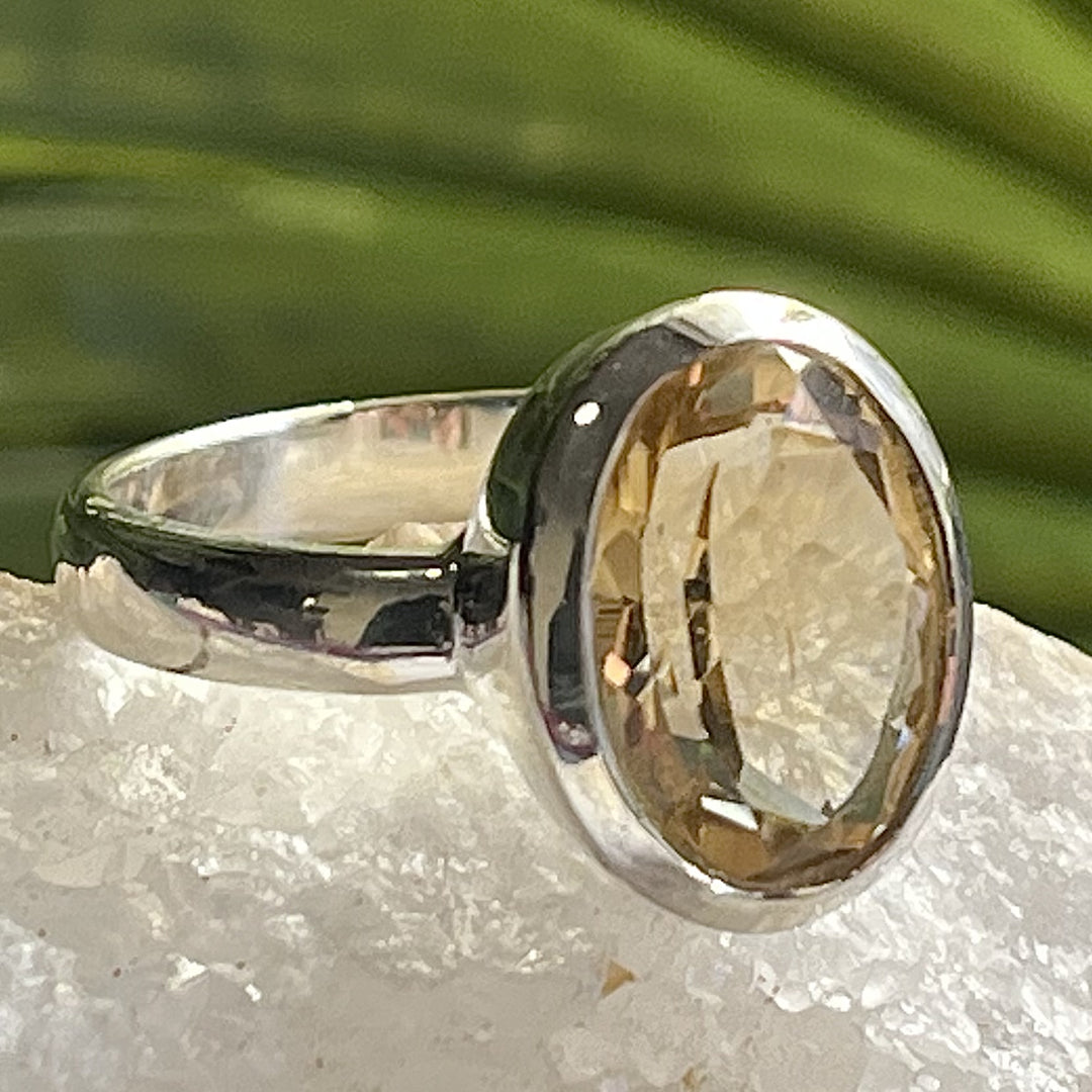 Ring Citrine Oval Faceted 1.30 cm