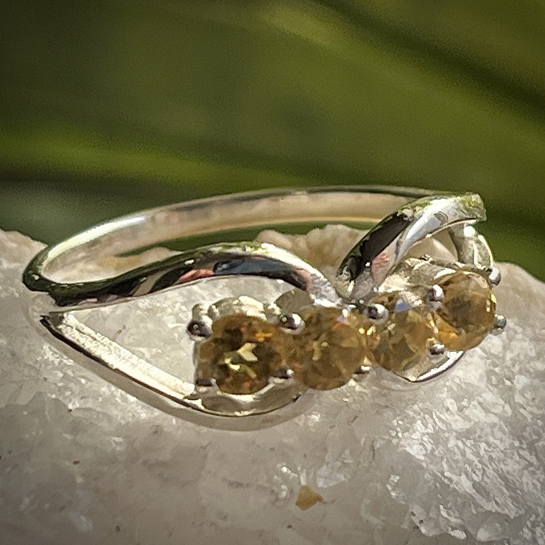 Ring Citrine 4 Stone Faceted